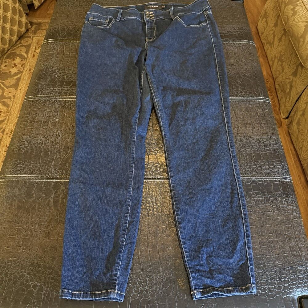 Torrid Premium Jegging Stretch Zipper Blue Jeans Women Size 20T